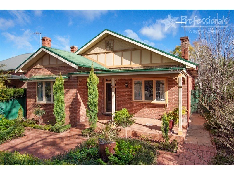 76 Peter Street, Wagga Wagga NSW 2650