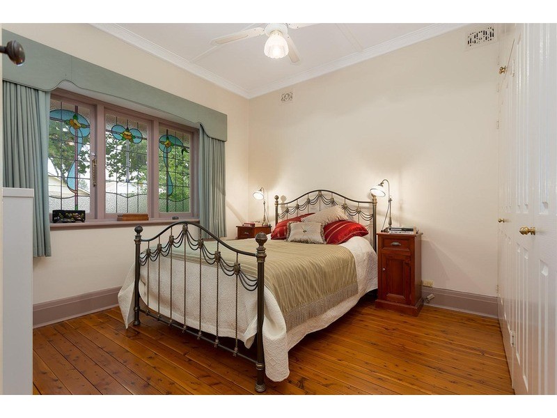 76 Peter Street, Wagga Wagga NSW 2650