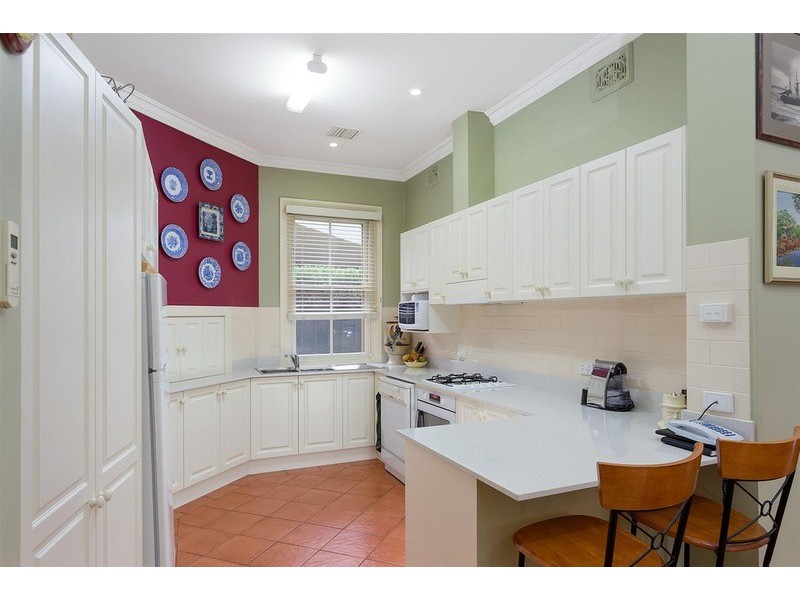 76 Peter Street, Wagga Wagga NSW 2650