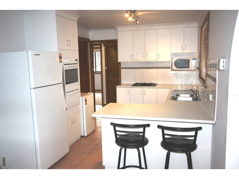 38 Pinaroo  Drive, Wagga Wagga NSW 2650