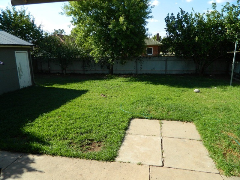 5 North Parade, Wagga Wagga NSW 2650