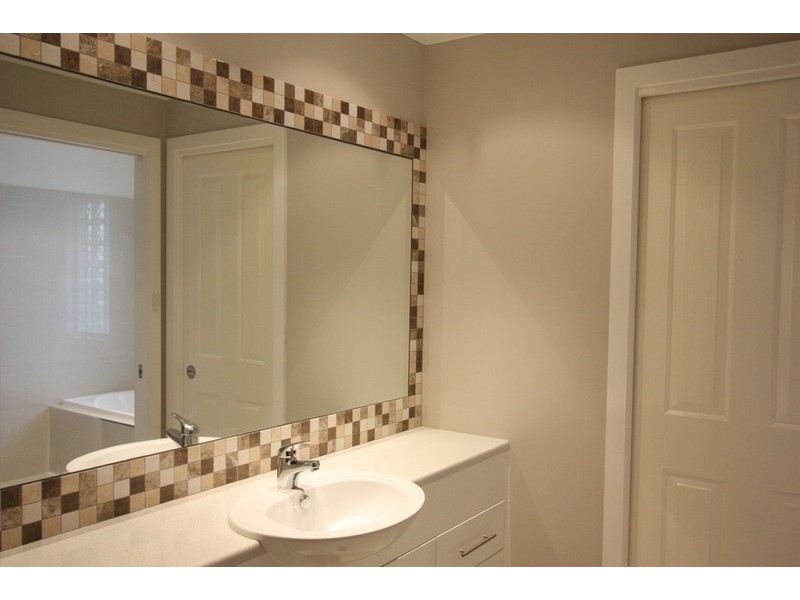 1/6 Mima Street, Glenfield Park NSW 2650