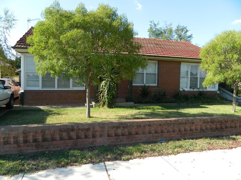 5 North  Parade, Wagga Wagga NSW 2650