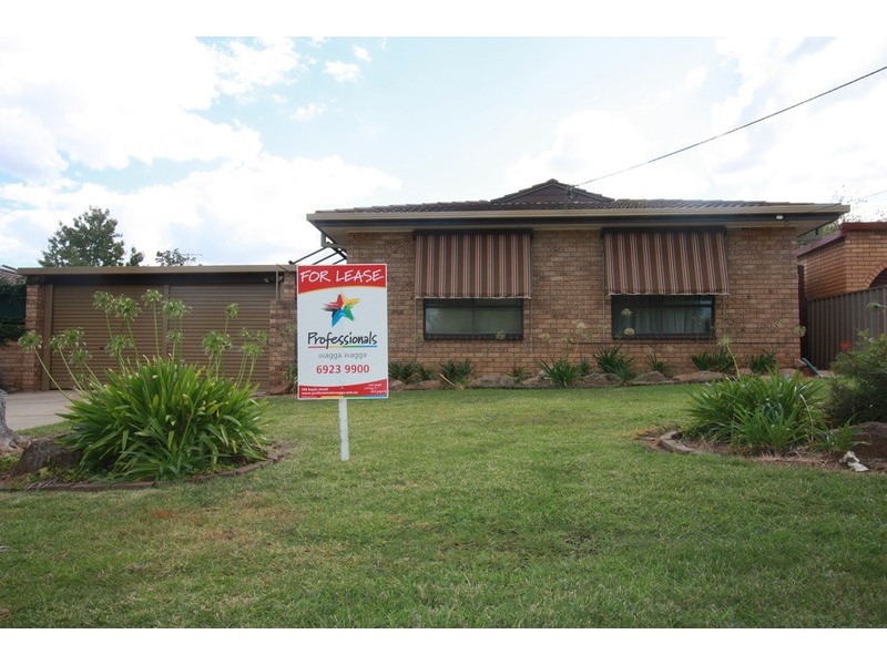 20 Horsley  Street, Kooringal NSW 2650