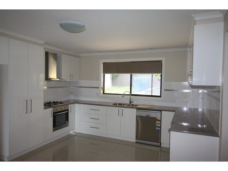 25 Mallory Street, Ashmont NSW 2650