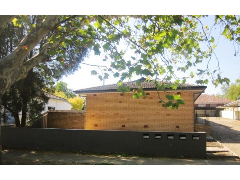 3/7 Halloran Street, Turvey Park NSW 2650