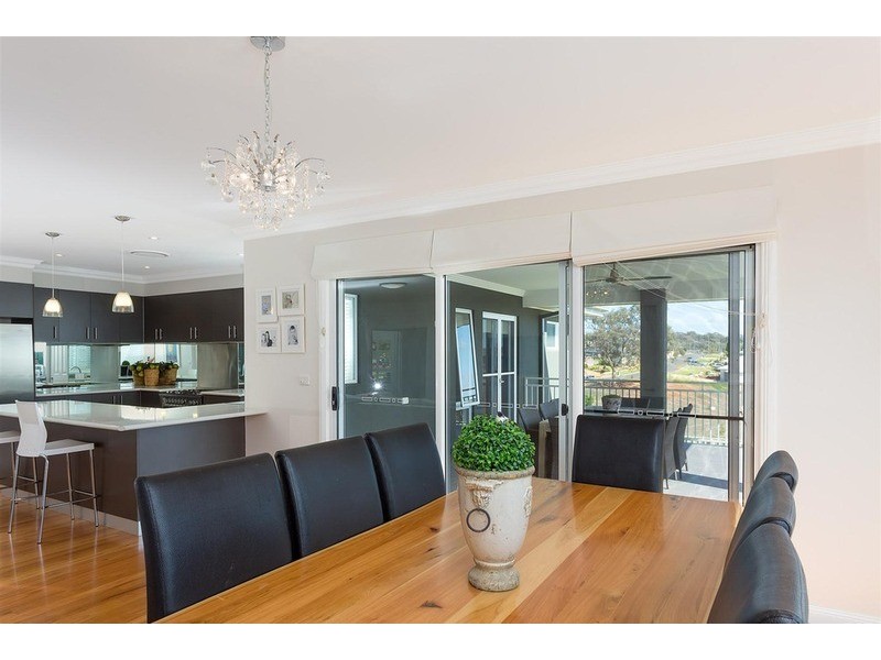 150 Brooklyn Drive, Bourkelands NSW 2650