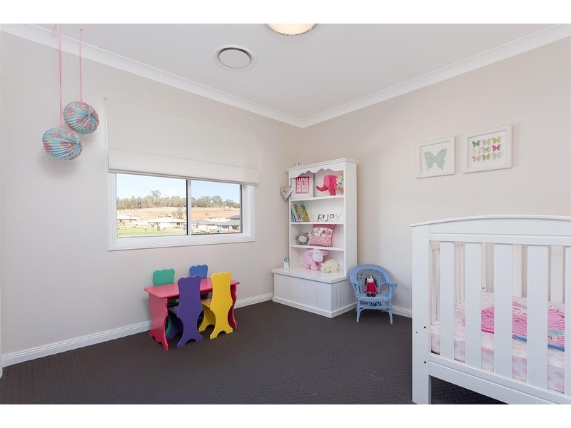 150 Brooklyn Drive, Bourkelands NSW 2650