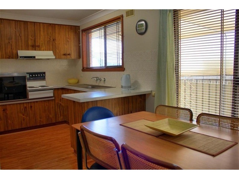 1/1-3 Horsley  Street, Kooringal NSW 2650