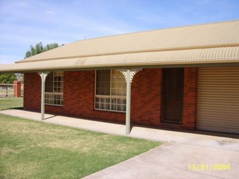 1/25 Darri Street, Glenfield Park NSW 2650