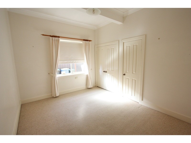 185 Gurwood Street, Wagga Wagga NSW 2650