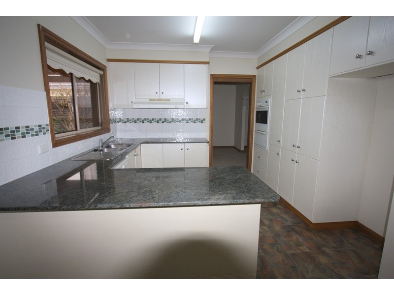 14 Tamar Drive, Tatton NSW 2650