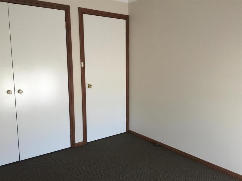 1/13 Bamarook Crescent, Wagga Wagga NSW 2650