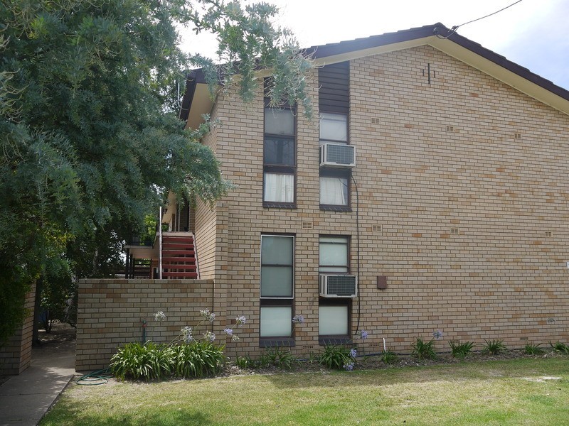 2/241 Kincaid  Street, Wagga Wagga NSW 2650