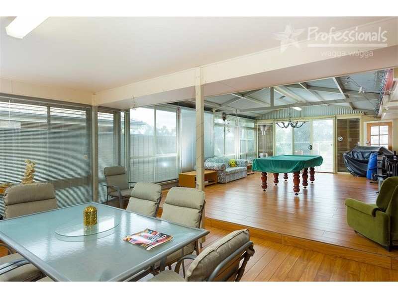 53 Barrima Drive, Glenfield Park NSW 2650