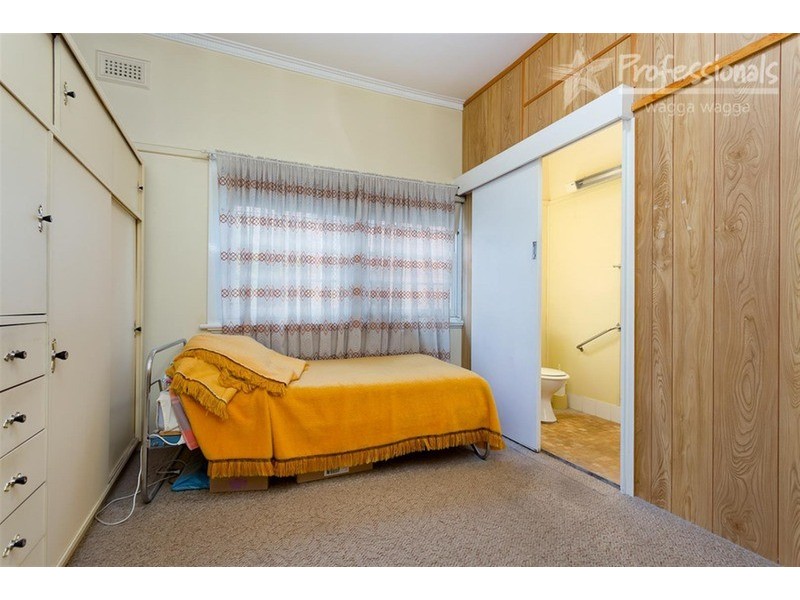 113 Beckwith Street, Wagga Wagga NSW 2650