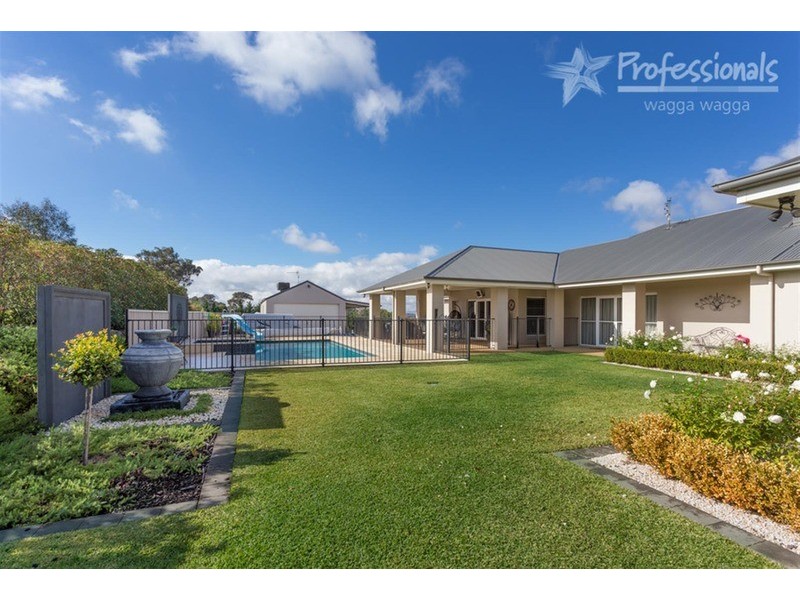 4 Genista Place, Springvale NSW 2650