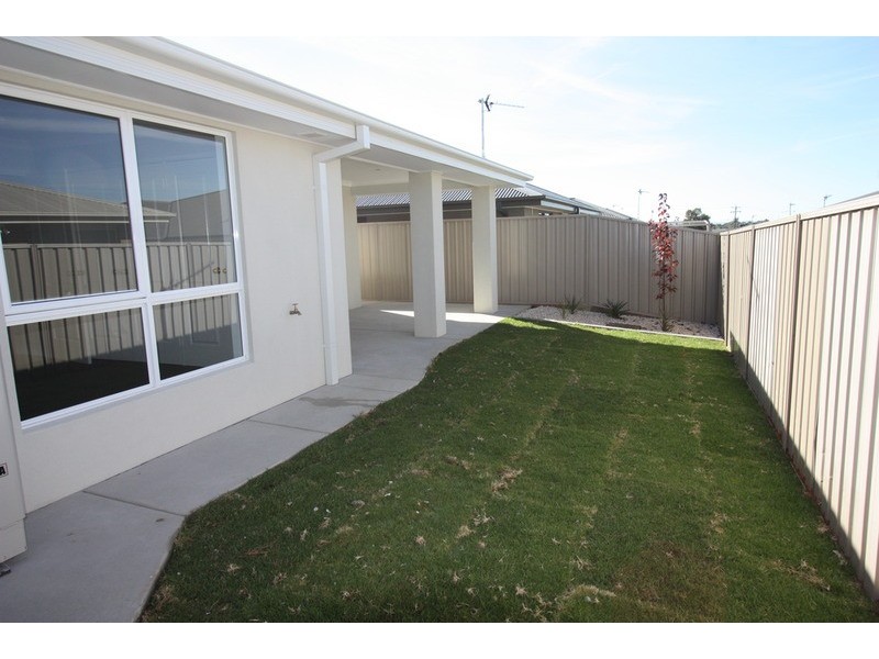 15/124 Mima Street, Glenfield Park NSW 2650