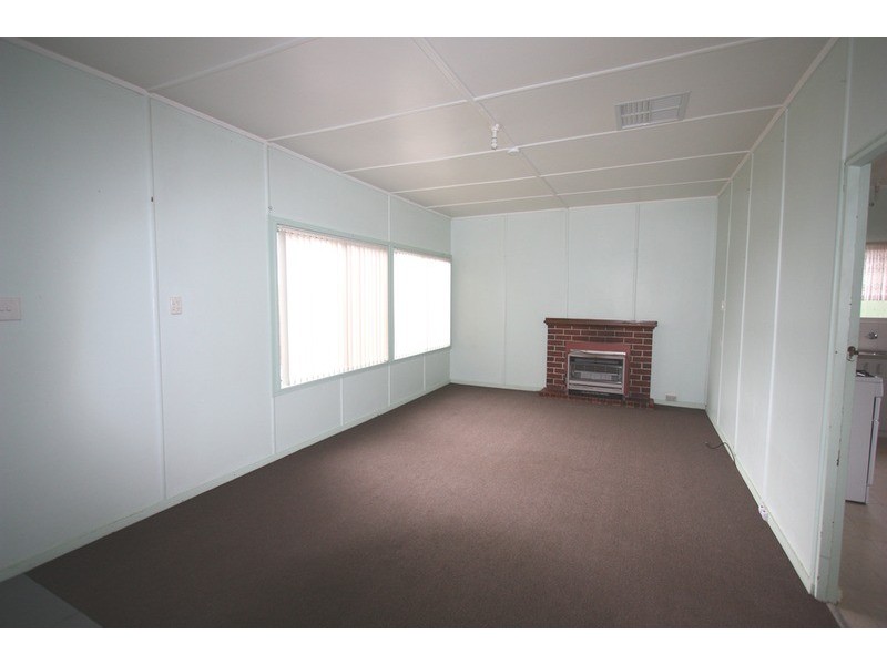 150 Macleay Street, Turvey Park NSW 2650