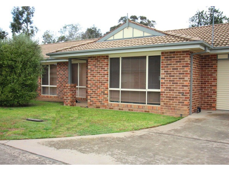 8/72 Travers Street, Wagga Wagga NSW 2650