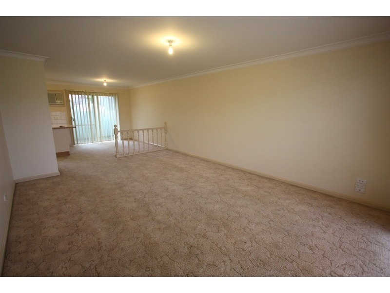 8/72 Travers Street, Wagga Wagga NSW 2650
