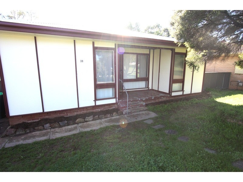 39 Mumford Street, Ashmont NSW 2650