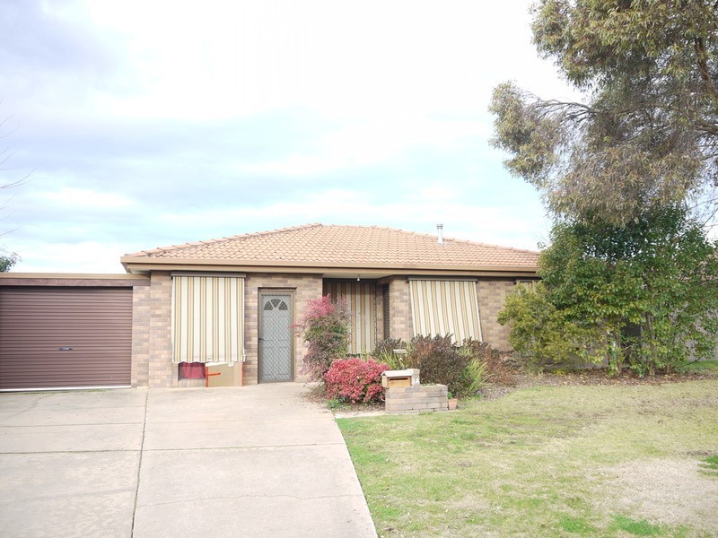 1A Incarnie Street, Wagga Wagga NSW 2650