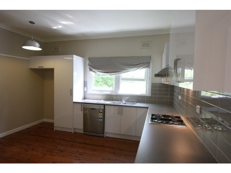 1A Sullivan  Avenue, Wagga Wagga NSW 2650