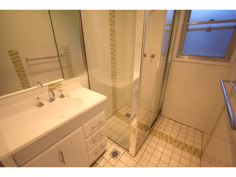 6/121 Lake Albert  Road, Kooringal NSW 2650