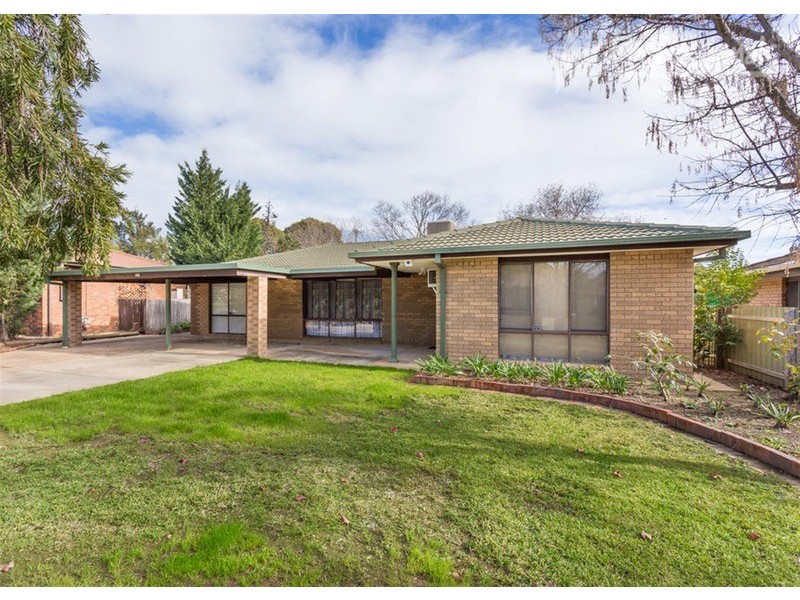 46 Bandera Avenue, Glenfield Park NSW 2650