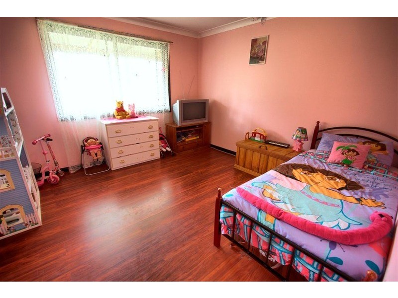 55 Commins Street, Junee NSW 2663