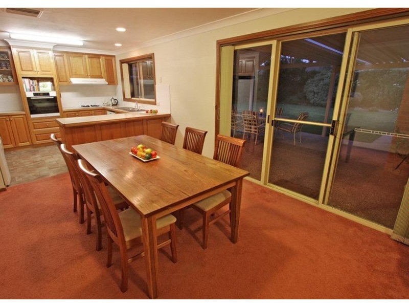 5 Barwon Place, Tatton NSW 2650