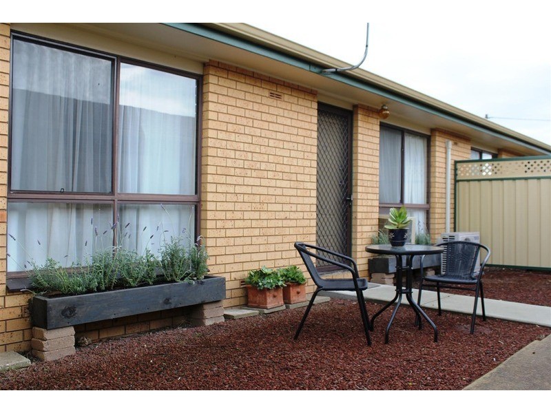 2/18-20 Vesty Street, Wagga Wagga NSW 2650