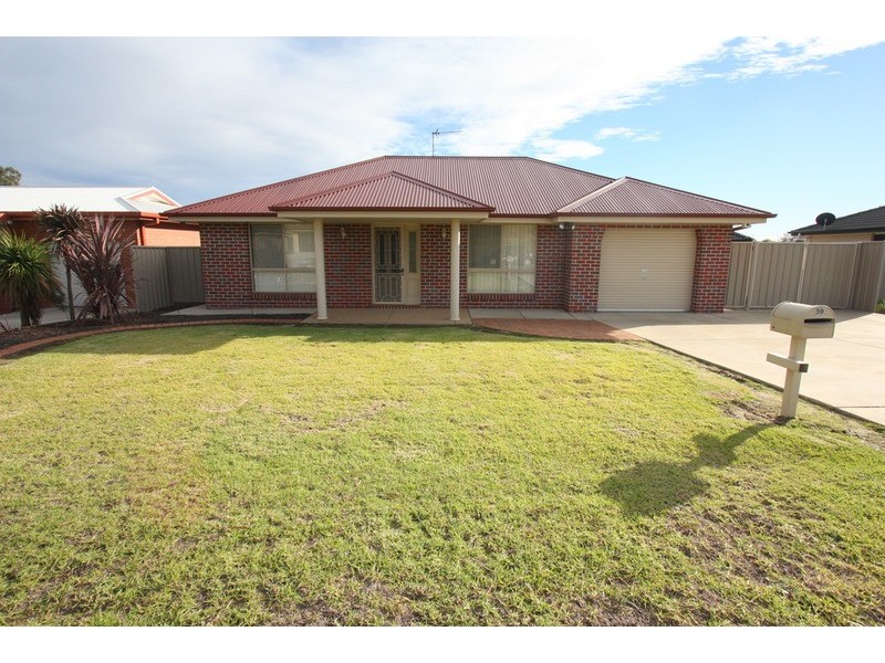 59 Grinton Avenue, Wagga Wagga NSW 2650