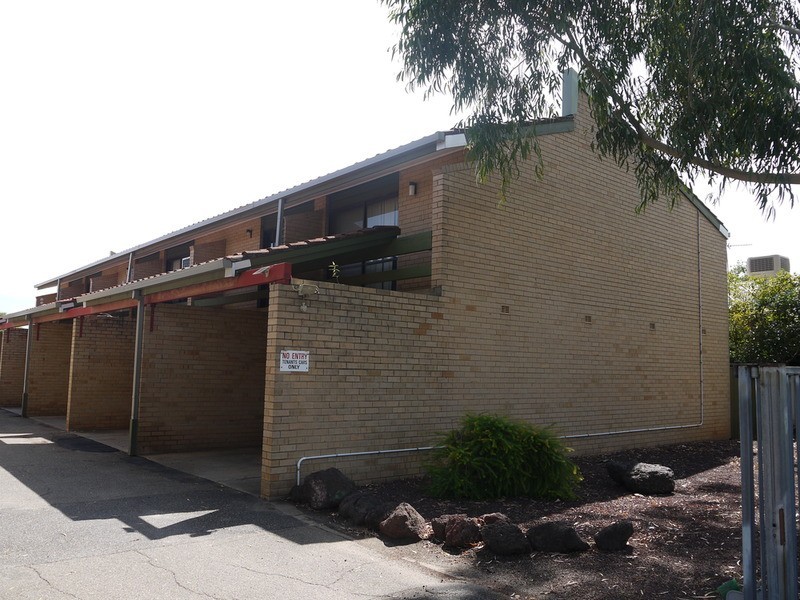 2/241 Edward  Street, Wagga Wagga NSW 2650