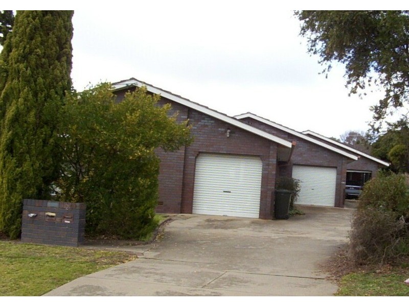 2/29 Kenneally Street, Kooringal NSW 2650