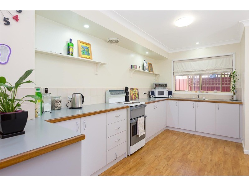 6/54 Adjin Street, Mount Austin NSW 2650