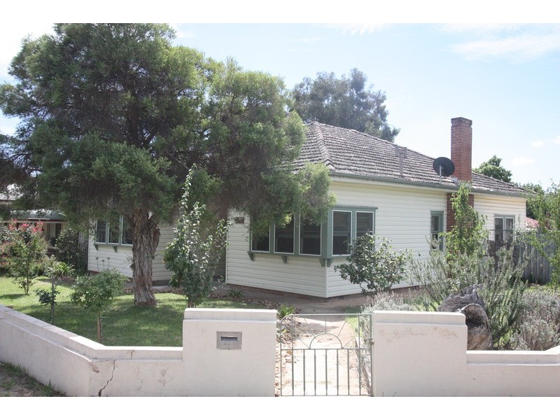 1A Sullivan  Avenue, Wagga Wagga NSW 2650