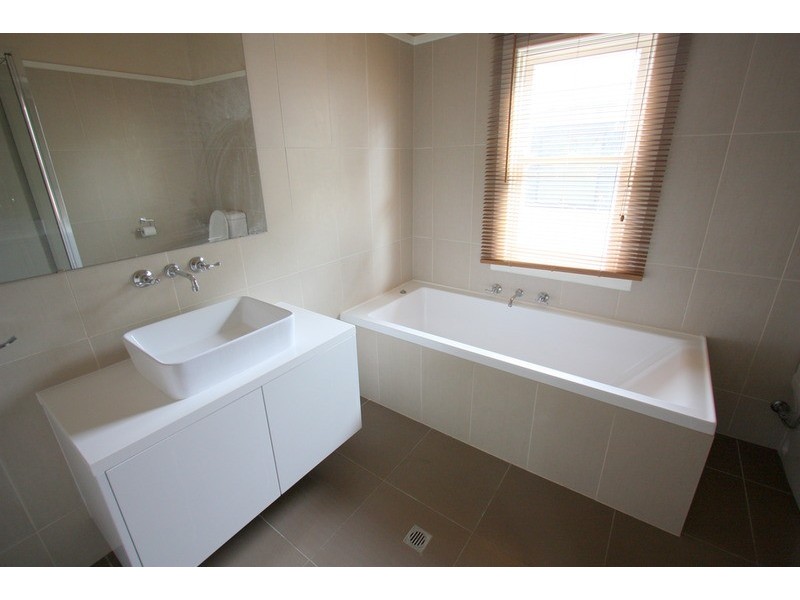 1A Sullivan  Avenue, Wagga Wagga NSW 2650
