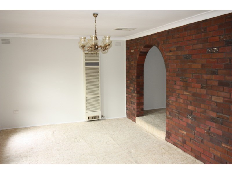 12 Grace Avenue, Wagga Wagga NSW 2650