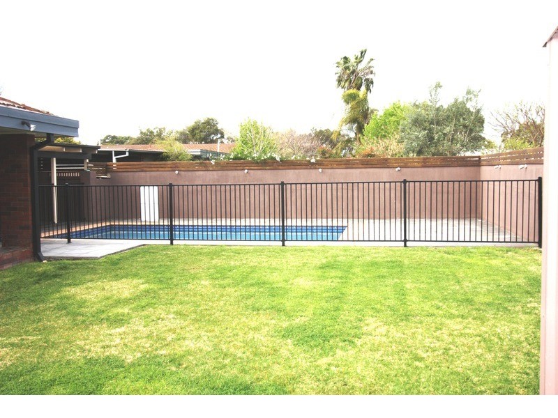 12 Grace Avenue, Wagga Wagga NSW 2650