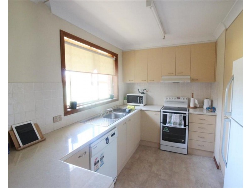 1/5 Budawang Place, Wagga Wagga NSW 2650