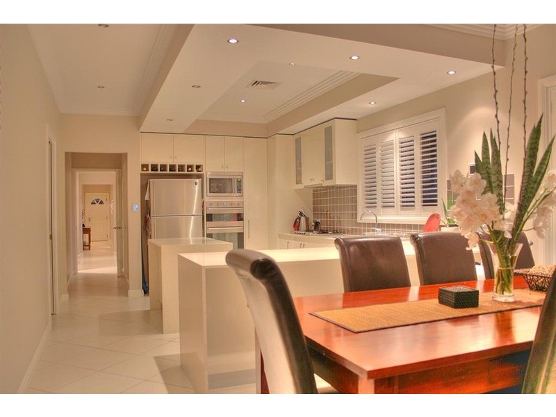 120 Tompson Street, Wagga Wagga NSW 2650