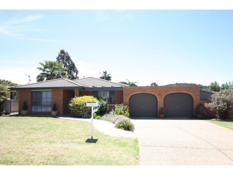 25 Doman  Street, Estella NSW 2650