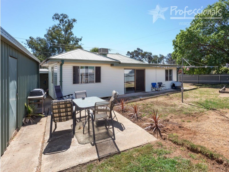 125 Bourke  Street, Mount Austin NSW 2650