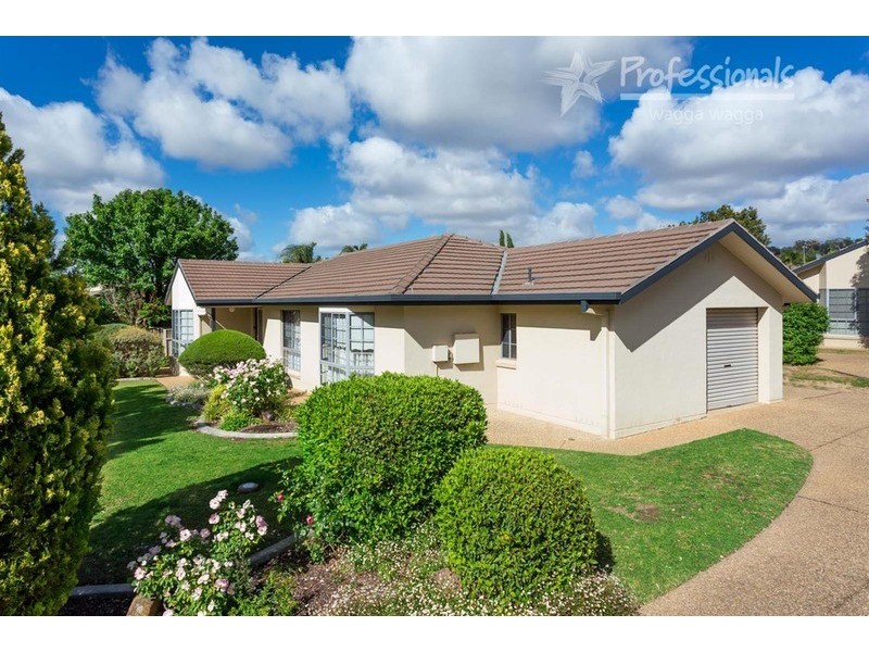 1/18 Kimberley Drive, Tatton NSW 2650