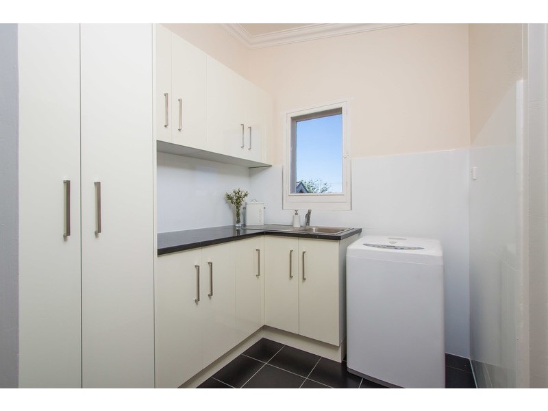 1 Young Street, Wagga Wagga NSW 2650