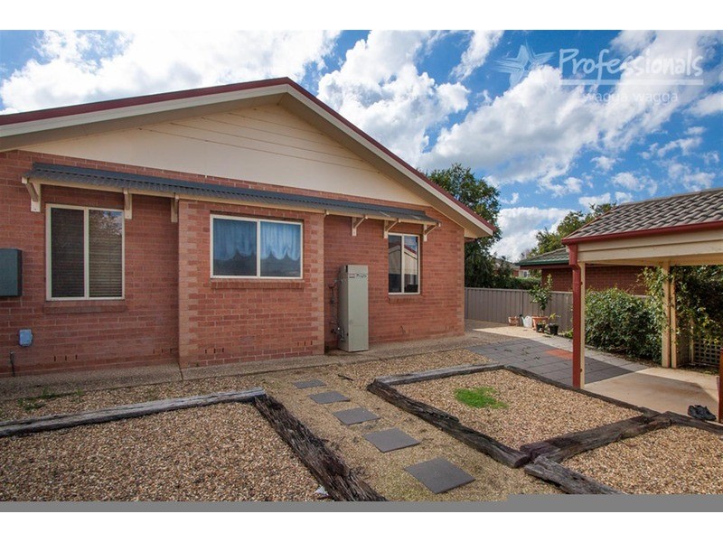 5 Clipper Way, Estella NSW 2650