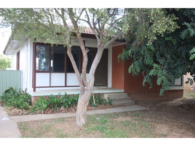 13 Toy Place, Wagga Wagga NSW 2650