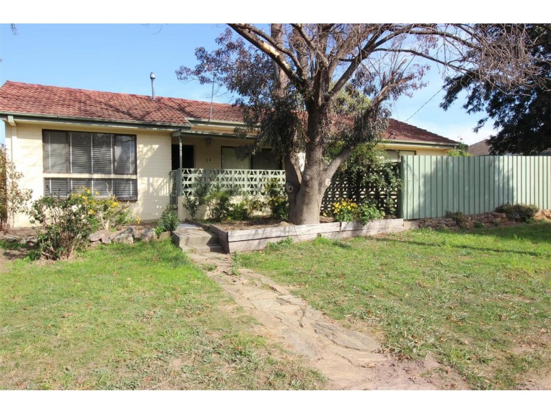 23 Walana Crescent, Kooringal NSW 2650